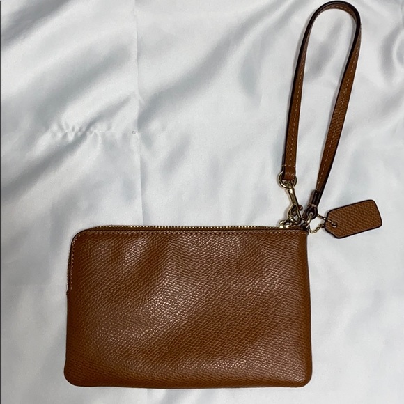 Coach New York Brown Leather Wristlet - Picture 2 of 7
